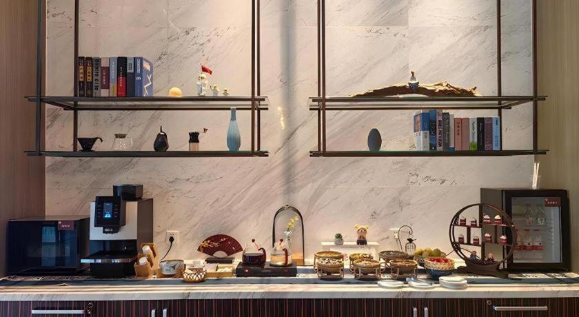 Metropolo Hotel Shijiazhuang Yuhua Wanda Plaza Bagian luar foto